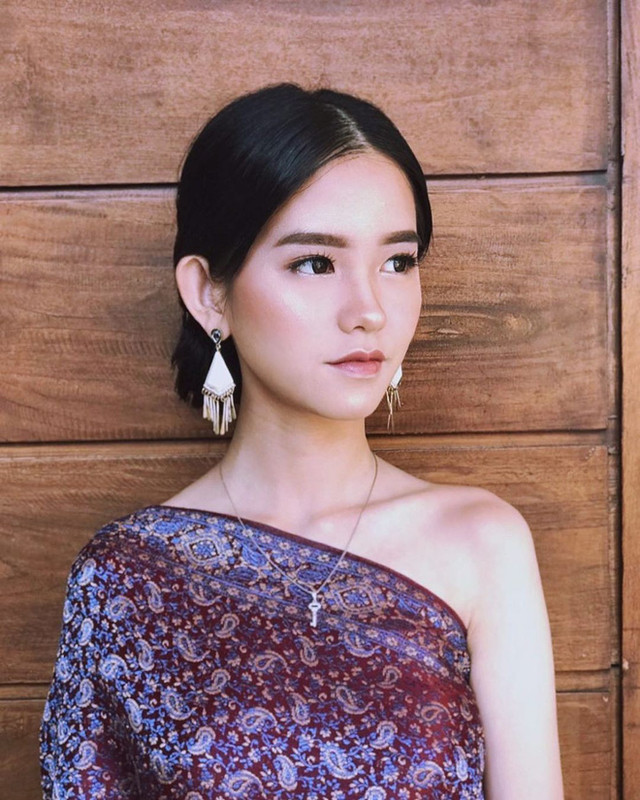 Thẩm phán mới 22 tuổi xinh như diễn viên Hàn Quốc - Hình 5 Tham phan moi 22 tuoi xinh nhu dien vien Han Quoc-Hinh-5