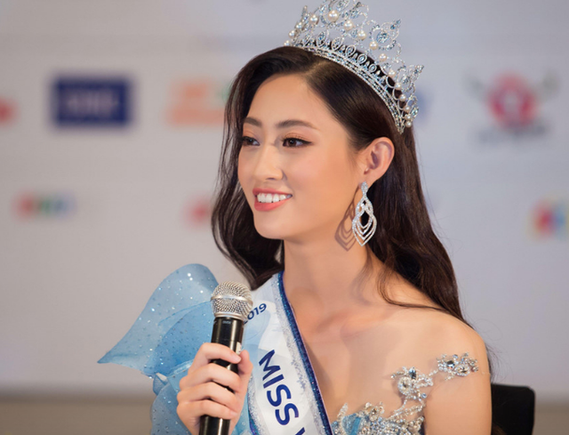 Cận cảnh body nóng bỏng dàn hot girl 10X rinh giải lớn các cuộc thi Hoa hậu Việt Nam - Hình 3 Can canh body nong bong dan hot girl 10X rinh giai lon cac cuoc thi Hoa hau Viet Nam-Hinh-3