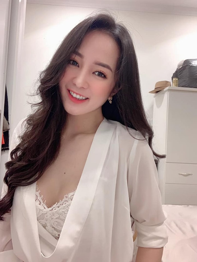 Nữ tiếp viên hàng không xinh đẹp ngút ngàn - Hình 10 Nu tiep vien hang khong xinh dep ngut ngan-Hinh-10