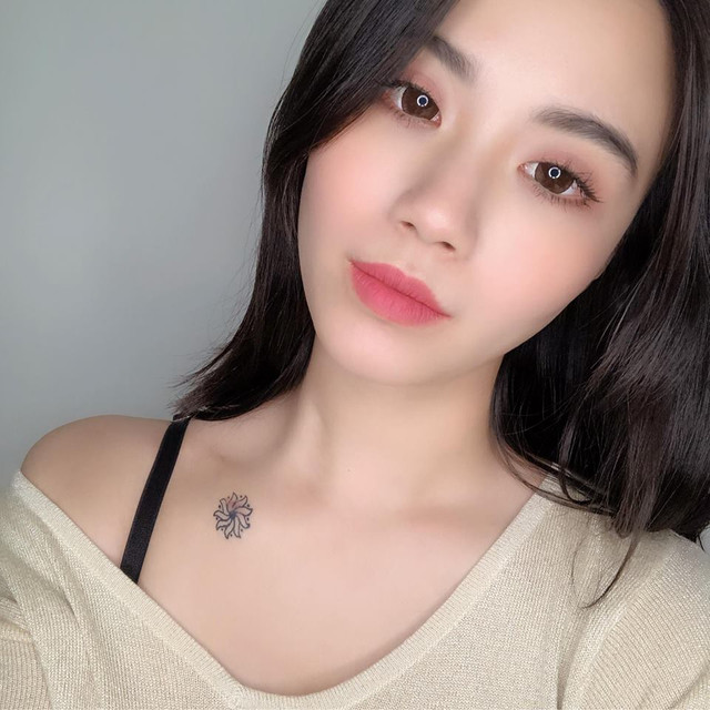 Hotgirl Linh Miu nhận mưa gạch đá vì bênh vực “Cu Thóc” Hotgirl Linh Miu nhan mua gach da vi benh vuc “Cu Thoc”