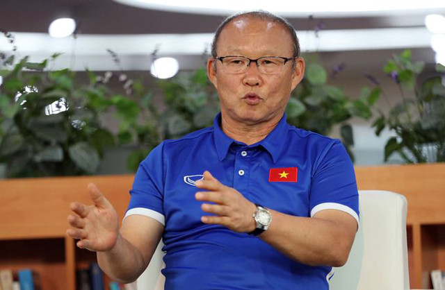 HLV Park Hang-seo: “Sau Asian Cup, đội tuyển Việt Nam hướng tới World Cup“ HLV Park Hang-seo: “Sau Asian Cup, doi tuyen Viet Nam huong toi World Cup“
