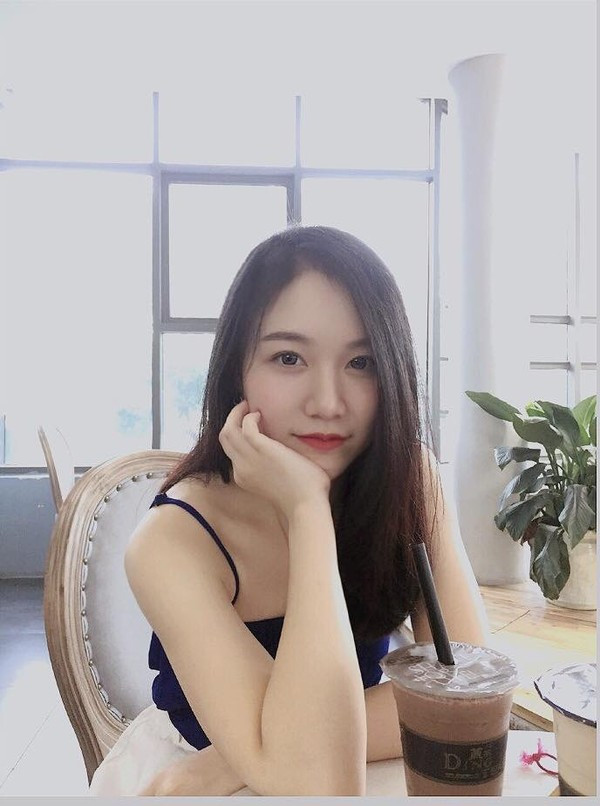 Cô giáo xinh hơn hotgirl thu hút mọi ánh nhìn sau bức ảnh này - Hình 7 Co giao xinh hon hotgirl thu hut moi anh nhin sau buc anh nay-Hinh-7