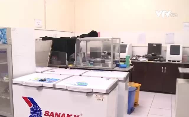 Cận cảnh xưởng sản xuất kit xét nghiệm của công ty Việt Á - Hình 9 Can canh xuong san xuat kit xet nghiem cua cong ty Viet A-Hinh-9