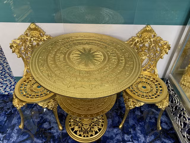 Di xem ngoi nha ma vang lap lanh cua dai gia mien Tay-Hinh-6