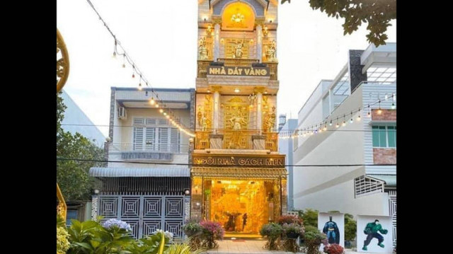 Đi xem ngôi nhà mạ vàng lấp lánh của đại gia miền Tây - Hình 5 Di xem ngoi nha ma vang lap lanh cua dai gia mien Tay-Hinh-5