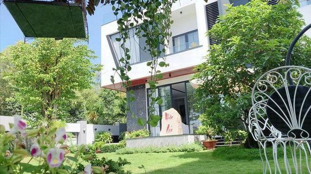 Vào bên trong căn biệt thự tiền tỷ ở Phú Mỹ Hưng của diễn viên Quốc Trường - Hình 11 Vao ben trong can biet thu tien ty o Phu My Hung cua dien vien Quoc Truong-Hinh-11