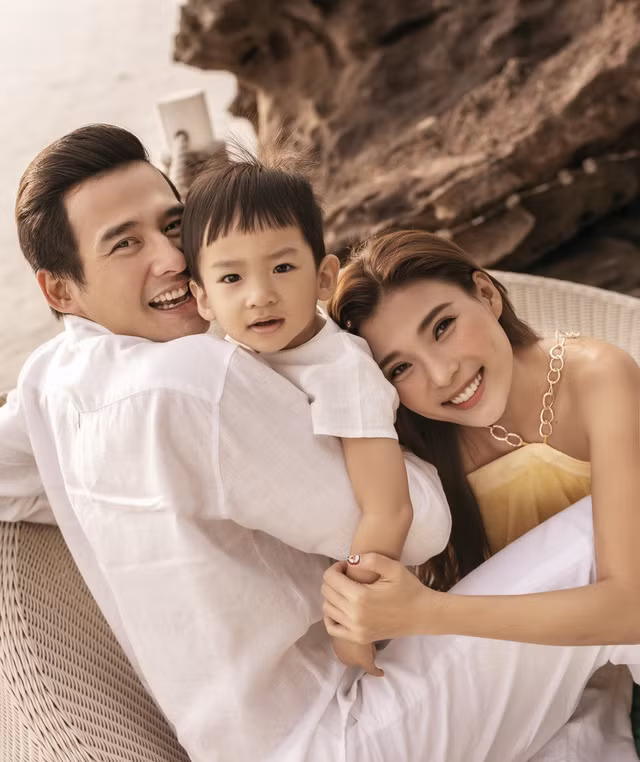 Ngam can ho cao cap cua Thuy Diem - Luong The Thanh