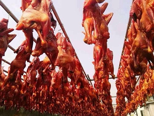 Món gà hong gió đại gia đua nhau ăn và sự thật tàn nhẫn - Hình 9 Mon ga hong gio dai gia dua nhau an va su that tan nhan-Hinh-9
