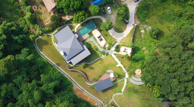 Cận cảnh siêu biệt thự 4.000 m2 tựa lưng vào núi tại Hòa Bình - Hình 2 Can canh sieu biet thu 4.000 m2 tua lung vao nui tai Hoa Binh-Hinh-2