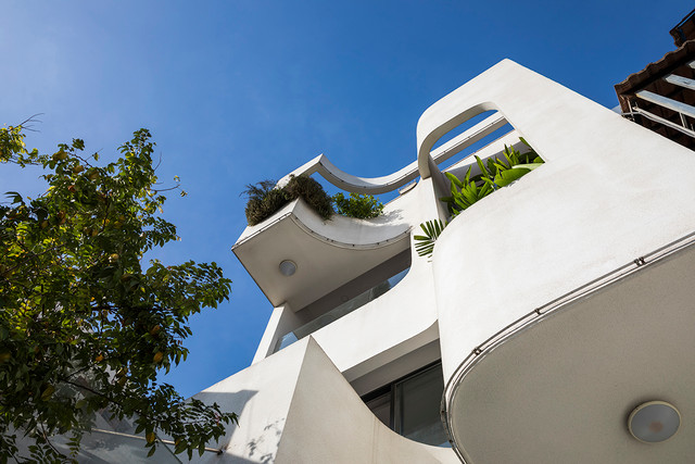 Xem can ha ong so huu duong cong mem mai giua Sai Gon