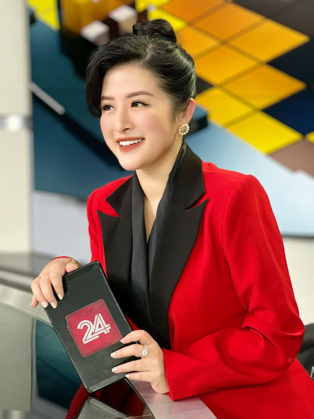 Vào xem căn nhà cực đẹp của nữ biên tập viên đẹp như hoa hậu Vao xem can nha cuc dep cua nu bien tap vien dep nhu hoa hau