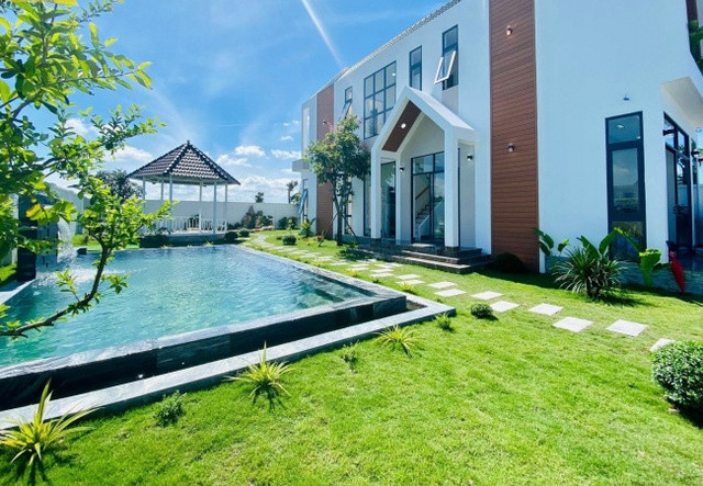 Nghệ sĩ Lê Giang có khối tài sản đáng ngưỡng mộ ở tuổi 51 - Hình 4 Nghe si Le Giang co khoi tai san dang nguong mo o tuoi 51-Hinh-4