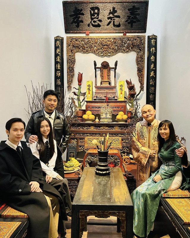 Ngắm biệt phủ đậm chất cổ truyền của NSUT Xuân Hinh Ngam biet phu dam chat co truyen cua NSUT Xuan Hinh