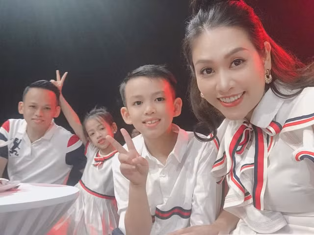 He lo can ho cua dien vien Ha Huong-Hinh-9