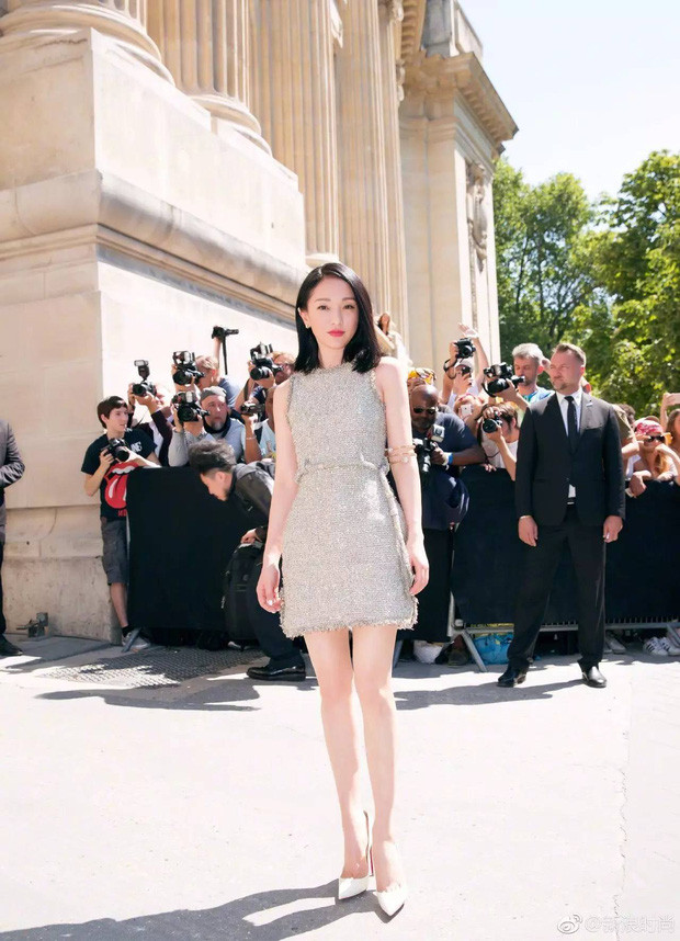 Vướng tin đồn làm tiểu tam, kết hôn đồng giới, Châu Tấn giàu cỡ nào? - Hình 4 Vuong tin don lam tieu tam, ket hon dong gioi, Chau Tan giau co nao?-Hinh-4