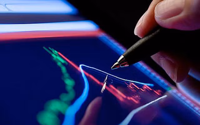 Chung khoan ngay 20/10: DRI, VEA, HPG duoc khuyen nghi