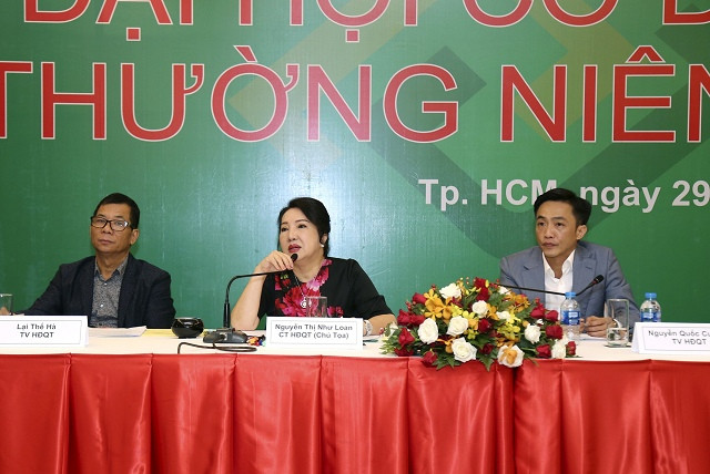 Bà Nguyễn Thị Như Loan rời ghế Chủ tịch Quốc Cường Gia Lai sau hơn 13 năm gắn bó Ba Nguyen Thi Nhu Loan roi ghe Chu tich Quoc Cuong Gia Lai sau hon 13 nam gan bo