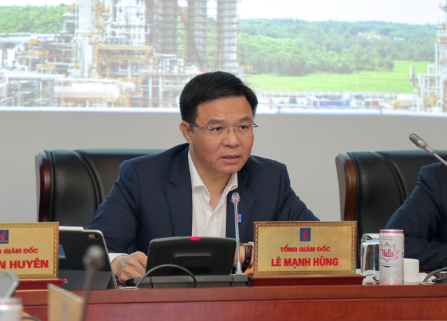 PVN ước doanh thu ở mức 465 nghìn tỷ đồng trong 10 tháng PVN uoc doanh thu o muc 465 nghin ty dong trong 10 thang