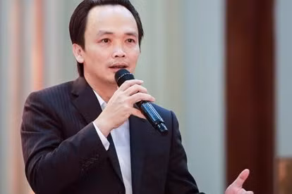 Trong vong 1 tuan, ty phu Trinh Van Quyet da ban gan 170 trieu co phieu ROS