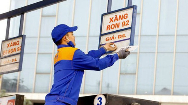 Xăng dầu kéo CPI tháng 11 giảm 0,01% Xang dau keo CPI thang 11 giam 0,01%