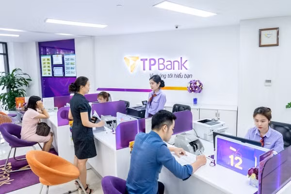 DOJI cua ong Do Minh Phu muon gom them hon 11,6 trieu cp TPBank