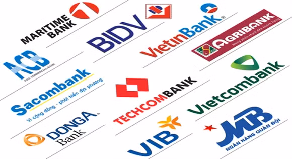 Doi pho voi virus corona, ngan hang don dap giam lai suat, khuyen khich giao dich online