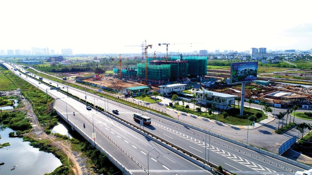 CII phát hành 200 triệu cổ phiếu cho cổ đông và trái chủ để dự phòng nguồn trả nợ CII phat hanh 200 trieu co phieu cho co dong va trai chu de du phong nguon tra no