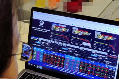 Chứng khoán ngày 1/10: Lựa cổ phiếu nào giao dịch đầu tháng mới? Chung khoan ngay 1/10: Lua co phieu nao giao dich dau thang moi?