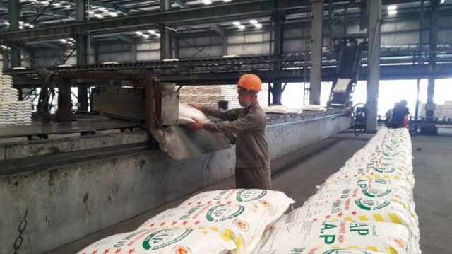 DAP – Vinachem tiếp tục lỗ 23 tỷ đồng trong quý 2 DAP – Vinachem tiep tuc lo 23 ty dong trong quy 2