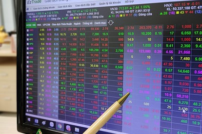 Chứng khoán ngày 13/7: KBC, GMD, VHM, VIC được khuyến nghị nên đầu tư Chung khoan ngay 13/7: KBC, GMD, VHM, VIC duoc khuyen nghi nen dau tu