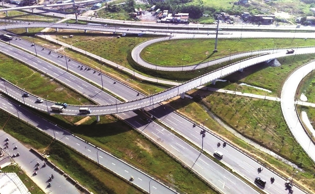 Bất ngờ với lý do CII đưa ra khi lãi ròng sau kiểm toán 'bốc hơi' 55% Bat ngo voi ly do CII dua ra khi lai rong sau kiem toan 'boc hoi' 55%