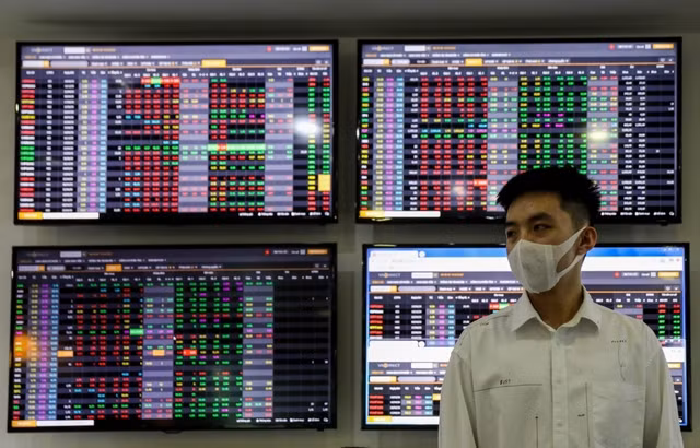 Chung khoan ngay 6/10: DXG, VPB, ANV duoc khuyen nghi