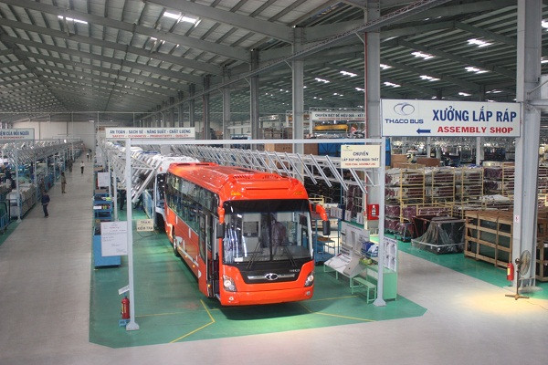 Tỷ phú Trần Bá Dương: Người xây dựng đế chế ôtô đến người hùng ‘cứu’ bầu Đức và đại gia thuỷ sản - Hình 2 Ty phu Tran Ba Duong: Nguoi xay dung de che oto den nguoi hung ‘cuu’ bau Duc va dai gia thuy san-Hinh-2