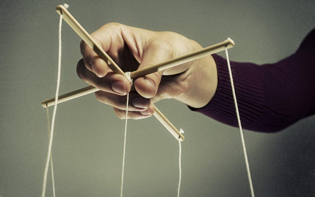 Dùng 23 tài khoản để thao túng cổ phiếu DS3, một cá nhân bị phạt hơn nửa tỷ đồng Dung 23 tai khoan de thao tung co phieu DS3, mot ca nhan bi phat hon nua ty dong