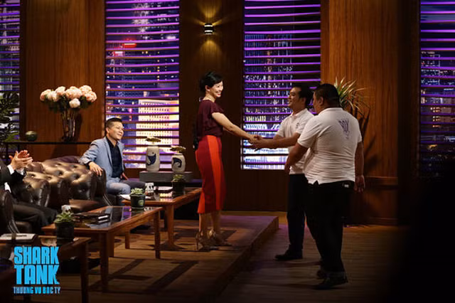 Shark Thai Van Linh: Tu 'ca map' cung ran den ba me bim sua 2 con-Hinh-2