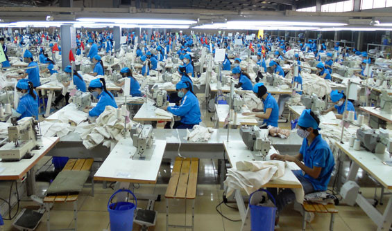 Nhờ sản xuất khẩu trang, doanh thu tiêu thụ tháng 2 của TNG tăng 65% Nho san xuat khau trang, doanh thu tieu thu thang 2 cua TNG tang 65%