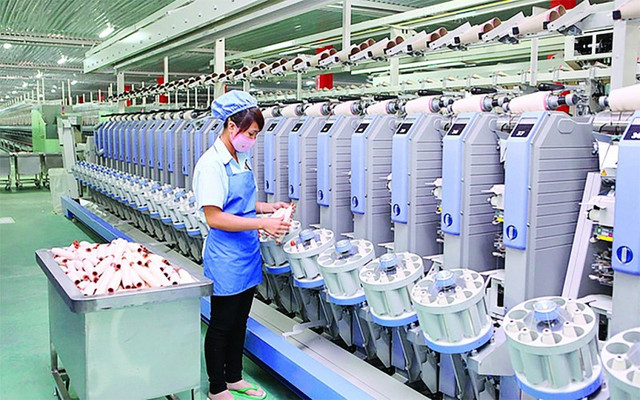 Lợi nhuận tháng 5 của TCM tăng 175% nhờ xuất khẩu trang và đồ bảo hộ đi Mỹ Loi nhuan thang 5 cua TCM tang 175% nho xuat khau trang va do bao ho di My