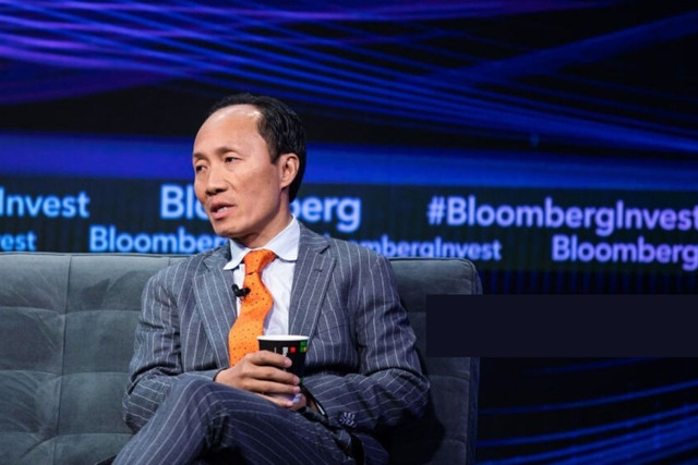 Tỷ phú gốc Việt Chính Chu, Charlie Tôn Quý, Trung Dung giàu khủng Ty phu goc Viet Chinh Chu, Charlie Ton Quy, Trung Dung giau khung