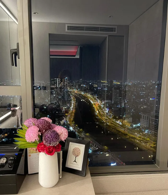 Diễn viên Trấn Thành và vợ có khối tài sản đáng ngưỡng mộ - Hình 7 Dien vien Tran Thanh va vo co khoi tai san dang nguong mo-Hinh-7