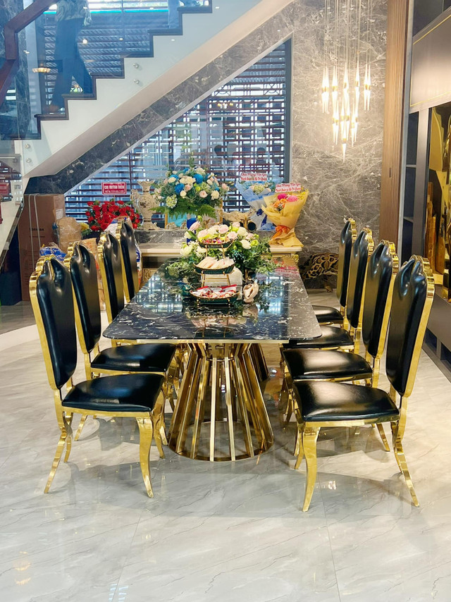 Cận cảnh biệt thự rộng 3.000 m2 là tổ ấm của Hà Trí Quang - Thanh Đoàn - Hình 7 Can canh biet thu rong 3.000 m2 la to am cua Ha Tri Quang - Thanh Doan-Hinh-7