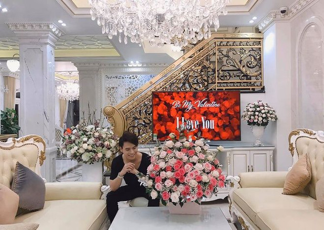 Cận cảnh căn biệt thự đẹp như cung điện của MC Đại Nghĩa - Hình 3 Can canh can biet thu dep nhu cung dien cua MC Dai Nghia-Hinh-3