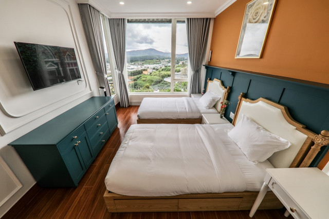 Cận cảnh biệt thự triệu đô 500m2 giữa Đà Lạt của diễn viên Kiều Linh - Hình 9 Can canh biet thu trieu do 500m2 giua Da Lat cua dien vien Kieu Linh-Hinh-9