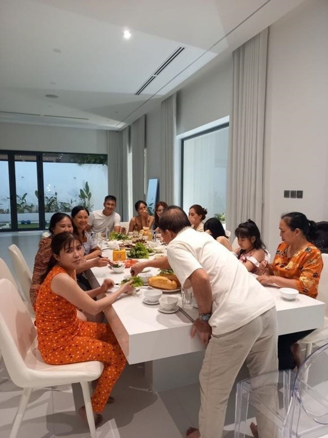 Biệt thự sau xây mới của Thuỷ Tiên - Công Vinh như nào? - Hình 7 Biet thu sau xay moi cua Thuy Tien - Cong Vinh nhu nao?-Hinh-7