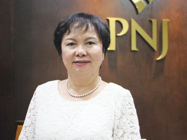 Lợi nhuận cao kỷ lục, PNJ thưởng 6,6 triệu cổ phiếu cho nhân viên Loi nhuan cao ky luc, PNJ thuong 6,6 trieu co phieu cho nhan vien