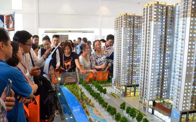 Mot doanh nghiep BDS vua hut ve gan 2.900 ty dong trai phieu