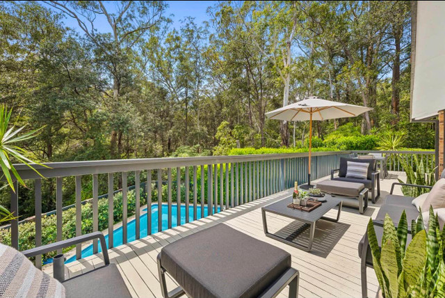 Quan quan Olympia Le Vu Hoang so huu biet thu 1.000m2 o Uc-Hinh-3