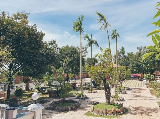 Khám phá biệt phủ 10.000m2 phong cách cổ xưa của Lý Nhã Kỳ - Hình 7 Kham pha biet phu 10.000m2 phong cach co xua cua Ly Nha Ky-Hinh-7