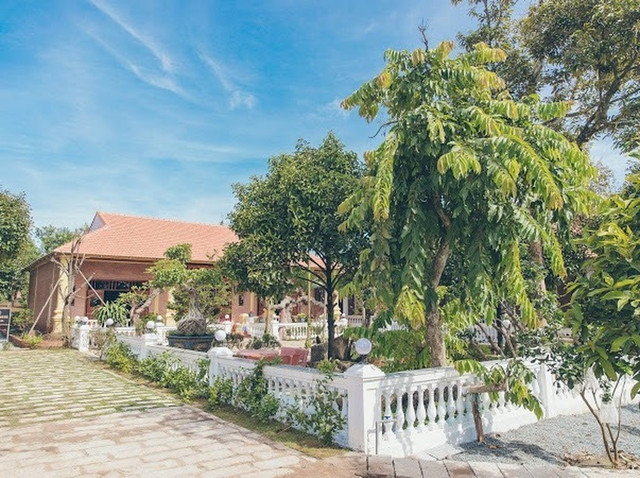 Khám phá biệt phủ 10.000m2 phong cách cổ xưa của Lý Nhã Kỳ - Hình 6 Kham pha biet phu 10.000m2 phong cach co xua cua Ly Nha Ky-Hinh-6