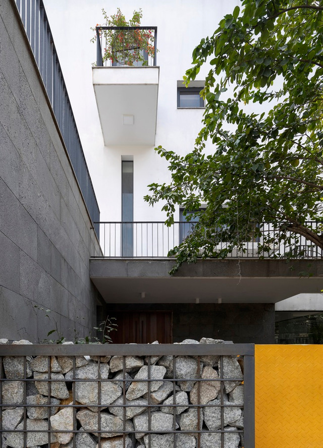 Nhà đẹp 'không góc chết' dù xây trên đất méo ở Hà Tĩnh - Hình 6 Nha dep 'khong goc chet' du xay tren dat meo o Ha Tinh-Hinh-6