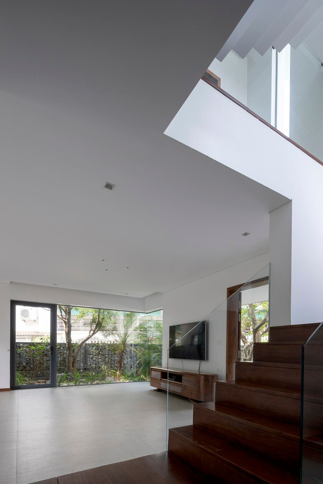 Nhà đẹp 'không góc chết' dù xây trên đất méo ở Hà Tĩnh - Hình 3 Nha dep 'khong goc chet' du xay tren dat meo o Ha Tinh-Hinh-3